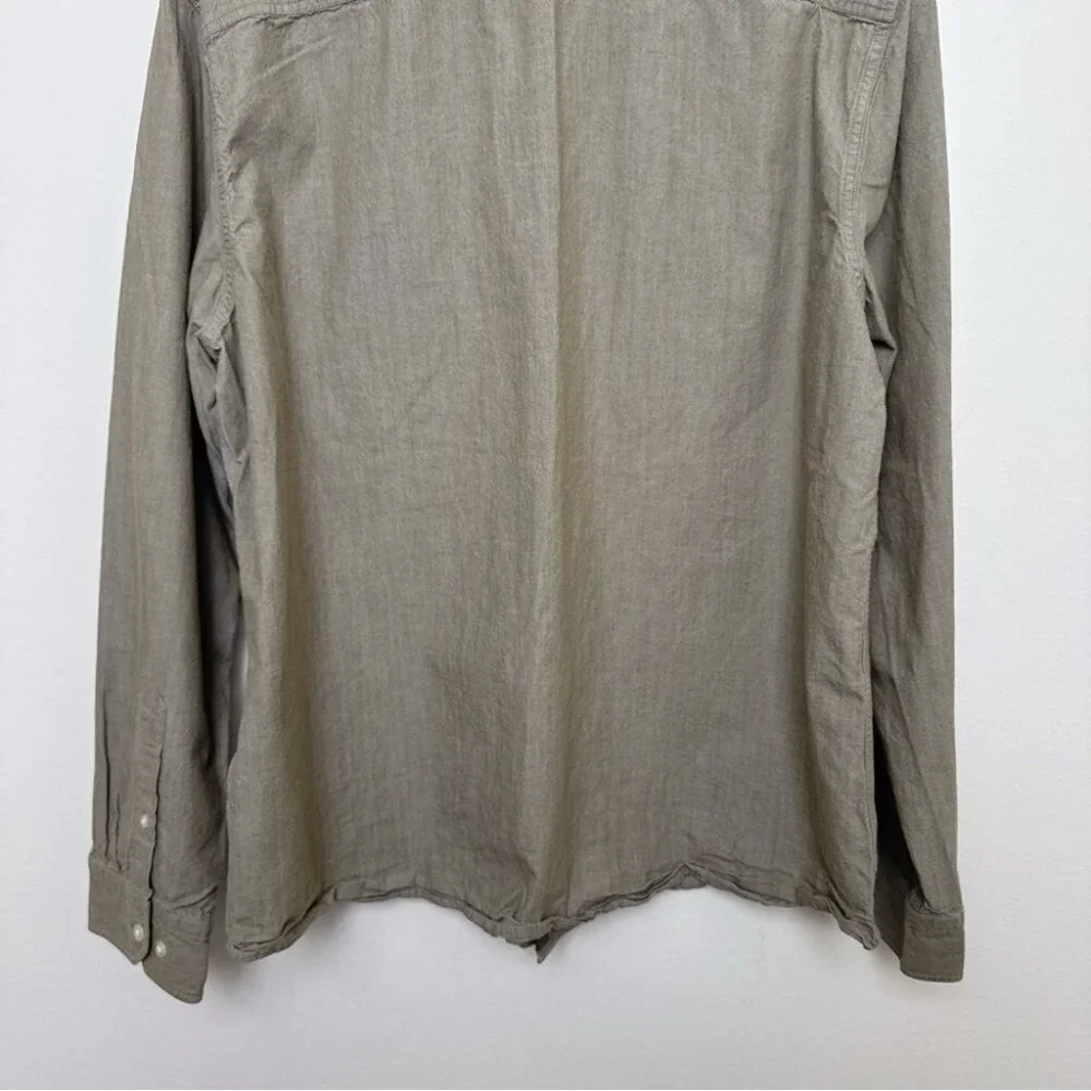 Banana Republic Mens Xlarge Untucked Standard-Fit Chambray Shirt Washed Olive